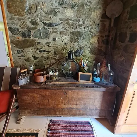 Villa Elpiniki's Old House *