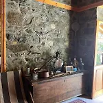 Elpiniki's Old House Villa *