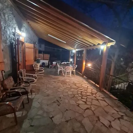 ヴィラ Elpiniki's Old House