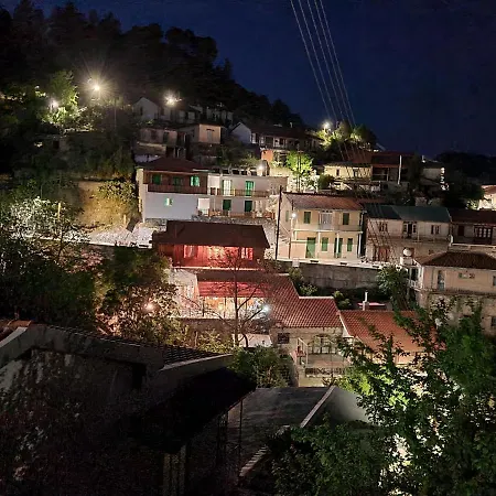 Βίλα Elpiniki's Old House Καλοπαναγιώτης
