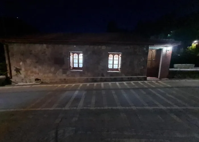 Vila Elpiniki's Old House