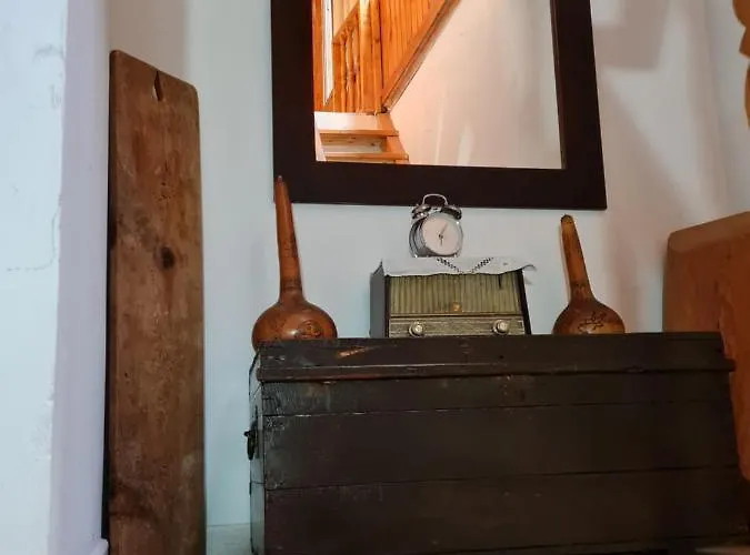 Vila Elpiniki's Old House Kalopanagiotis